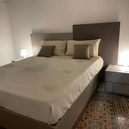 Acquasantabeach Apartman Palermo